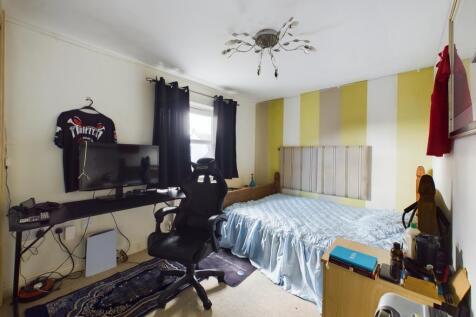 CAM03052G0-PR0053-STILL006