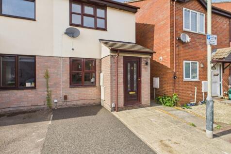 Front Shot with Resin Driveway 