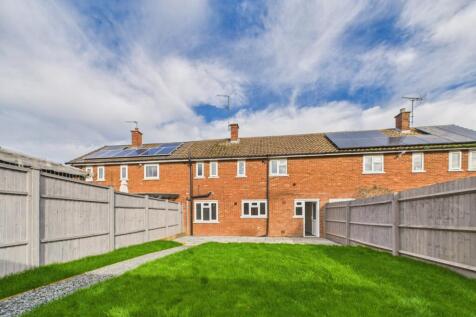 CAM01740G0-PR0458-STILL011