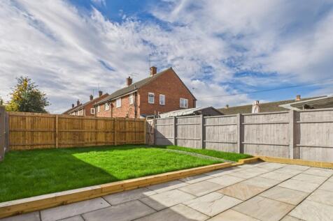 CAM01740G0-PR0458-STILL003