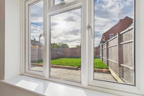 CAM01740G0-PR0458-STILL004