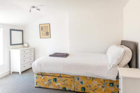 enhanced_bedroom_landscape