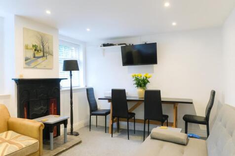 living_dining_room_marketing (1)