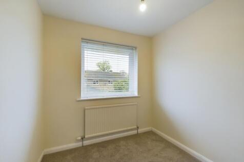 CAM01721G0-PR0055-STILL009