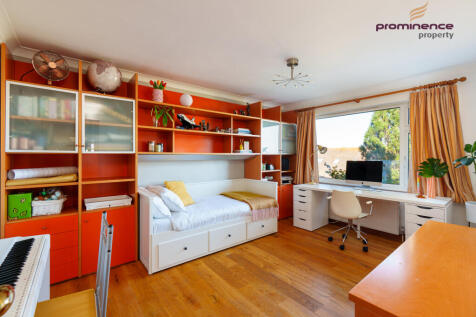 Ashdown Avenue-58