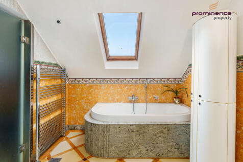 Ashdown Avenue-48