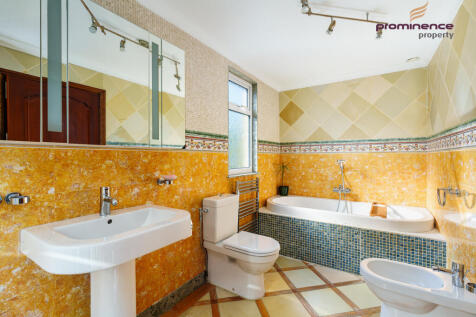 Ashdown Avenue-49