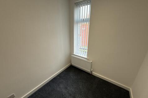 Photo 05-12-2025,...