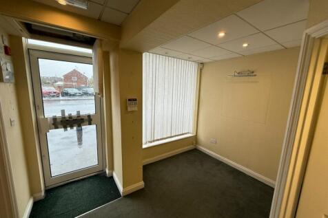 WhatsApp Image 20251029 at 152509_a32ed79a.jpg