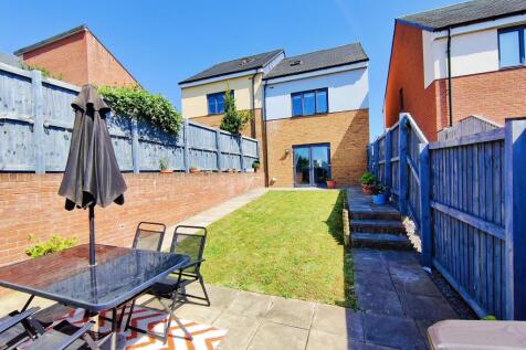 Property Image 4