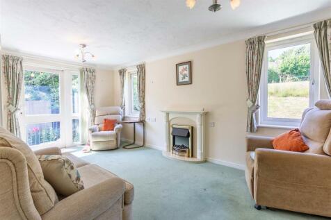 Living Room-1.jpg