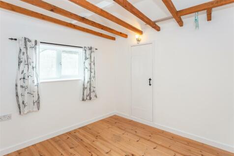 Bedroom.jpg