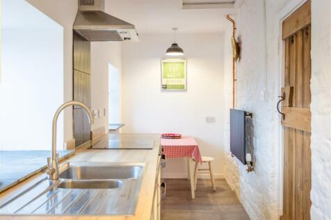 Kitchen Diner2.jpg