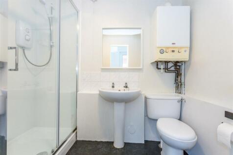 Shower Room.jpg
