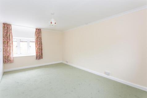 Bedroom One1.jpg