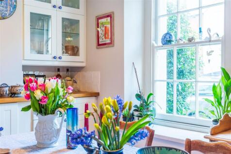 Kitchen-4.jpg