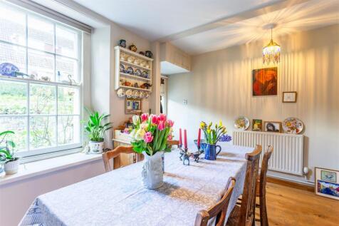 Kitchen-3.jpg