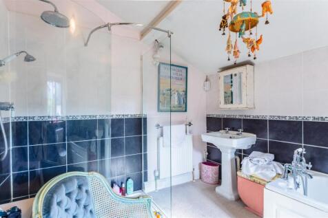 Bedroom One-1.jpg