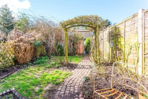 Garden-1.jpg