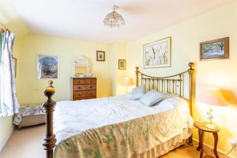 Bedroom One2.jpg
