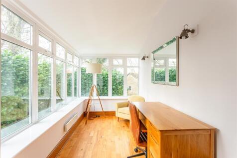 Sunroom.jpg