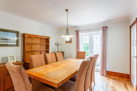 Dining Room.jpg