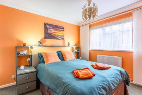 Bedroom One.jpg