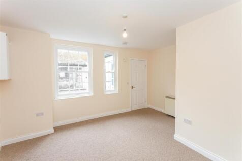 Living Bedroom1.jpg
