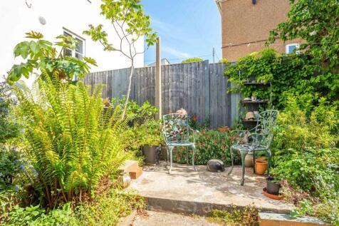 Garden-4.jpg