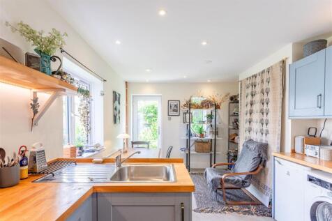 Kitchen Diner4.jpg