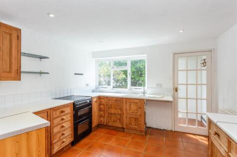 Kitchen-1.jpg