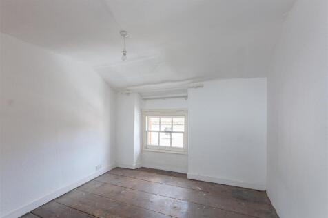 Bedroom Three2.jpg