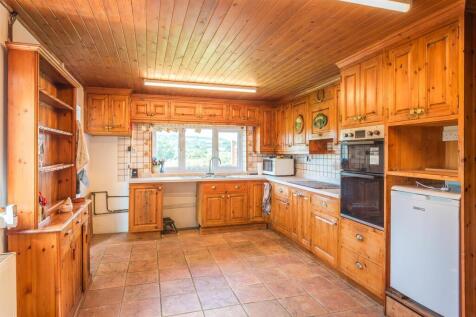 Kitchen Diner2.jpg