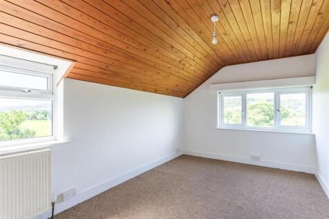 Bedroom One.jpg