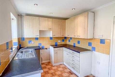 Kitchen1.JPG