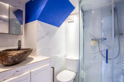 En Suite.jpg