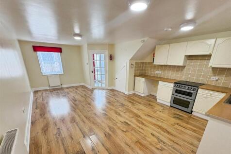 Living room 1.jpg