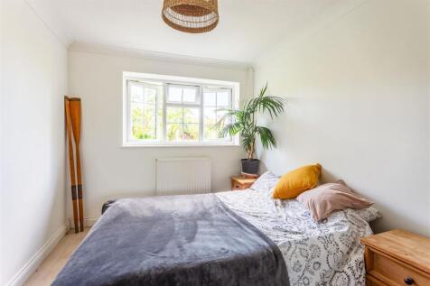 Bedroom One.jpg