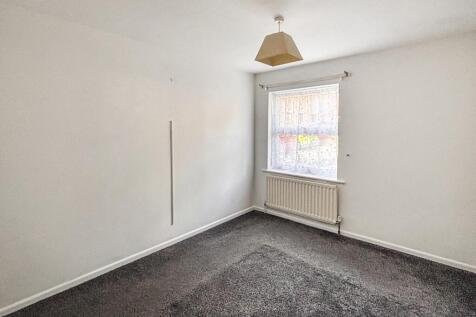 pbox-bedroom-318269.jpg