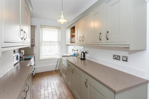 Kitchen.jpg