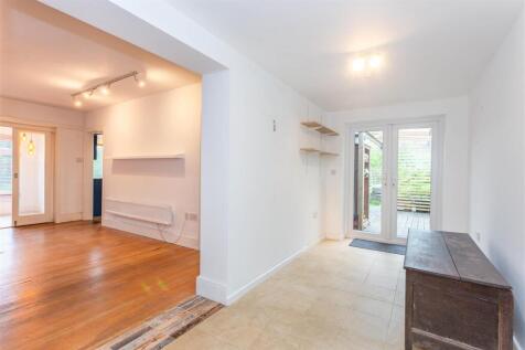 Garden Room.jpg