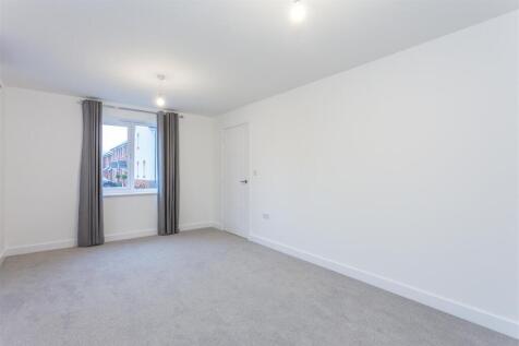 Living Room2.jpg
