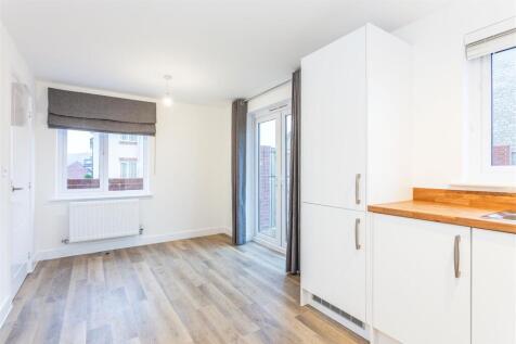 Kitchen Diner1.jpg