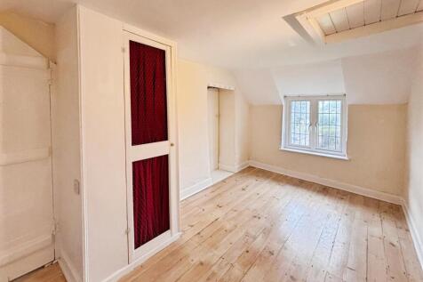 Bedroom Two (2).jpg