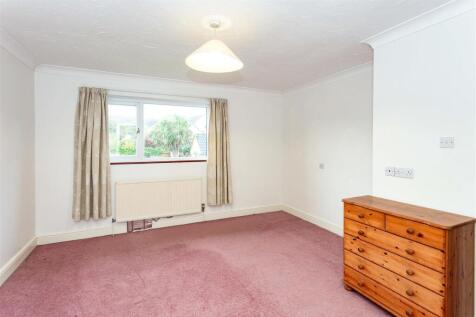 Bedroom One.jpg