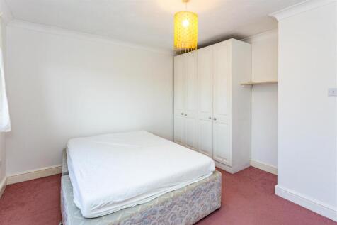 Bedroom Two2.jpg