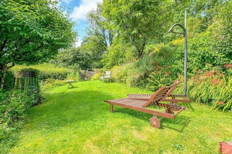 Garden-2.jpg