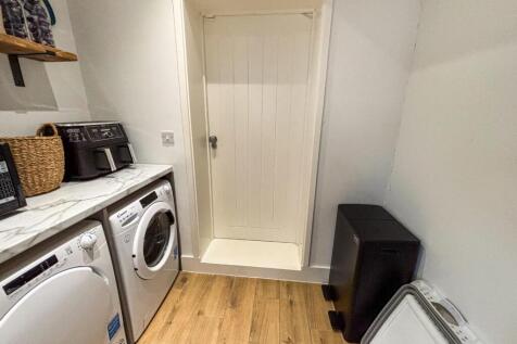 tlc_5bc9837a-4972-4c41-b000-31011b9f5bc2_227546f.j