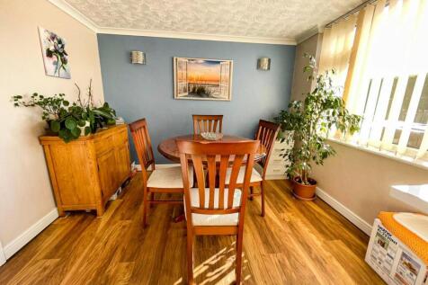 tlc_8524592c-b5d8-4d0f-9254-0d473a31d50e_e2f03cd.j