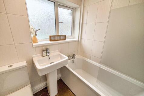 tlc_35da87c9-f3db-4dd3-8e34-fe41aedf4b25_8e32905.j